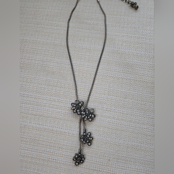 Necklace with Rhinestone Flowers Chicos Silver Tone Sparkly Dangly Layering - Picture 2 of 9